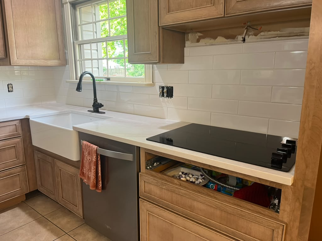 Kitchen countertop, farmhouse sink and subway tile renovation